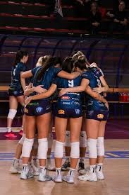 旧金山巨人队在 2021 年常规赛狂夺 107 胜，终结道奇多年区冠统治